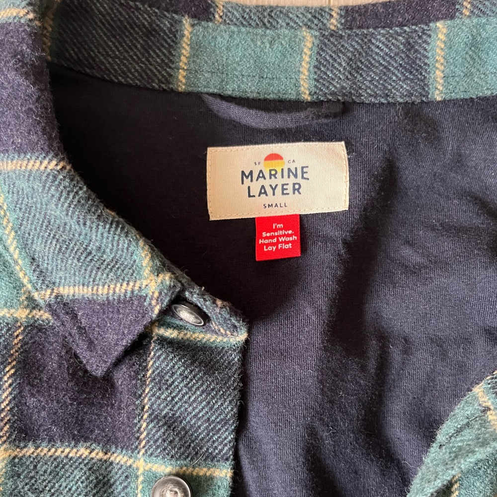 Marine Layer Signature Lined Camping Shirt - Picture 5 of 5